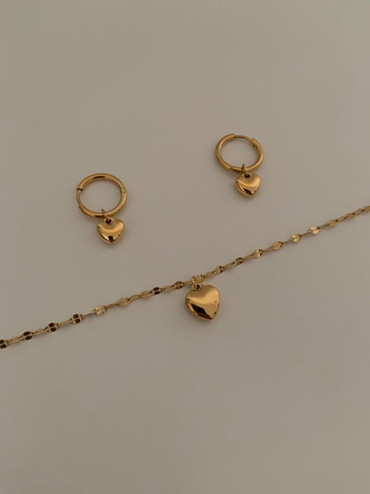 One Luv Tiny Gold Heart earring