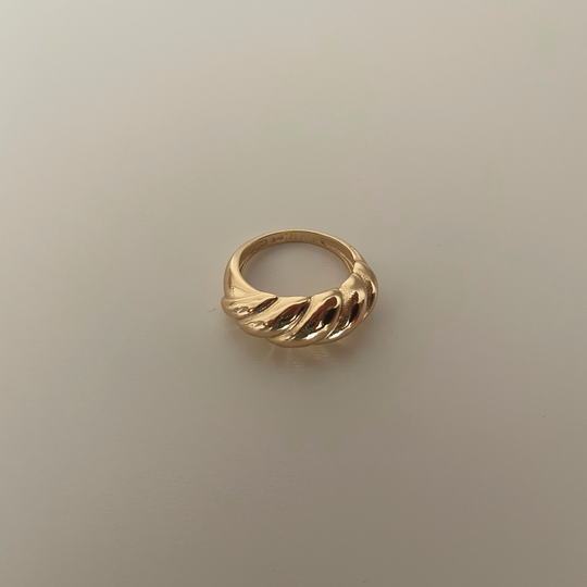 Issa 18k Gold Filled Croissant Ring