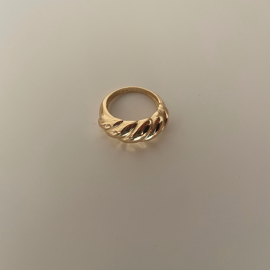 Issa 18k Gold Filled Croissant Ring