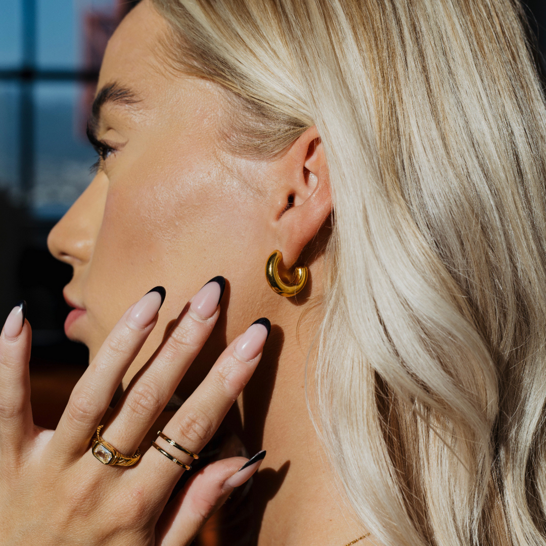 Ceilia Hoop Earrings