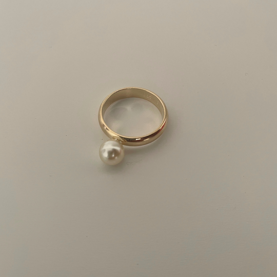 Zanya 18k Gold Filled Solitaire Pearl Ring