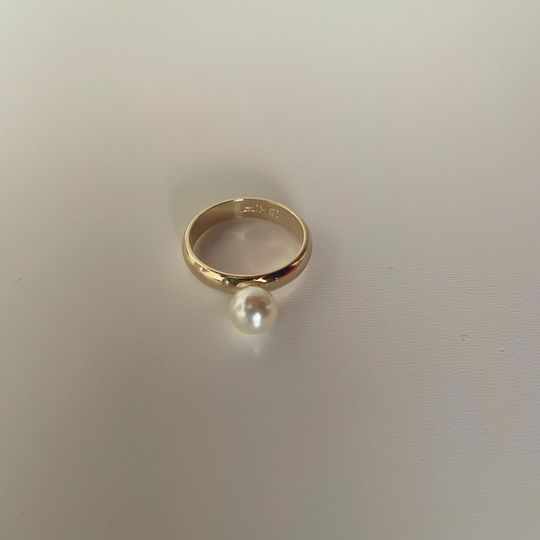 Zanya 18k Gold Filled Solitaire Pearl Ring