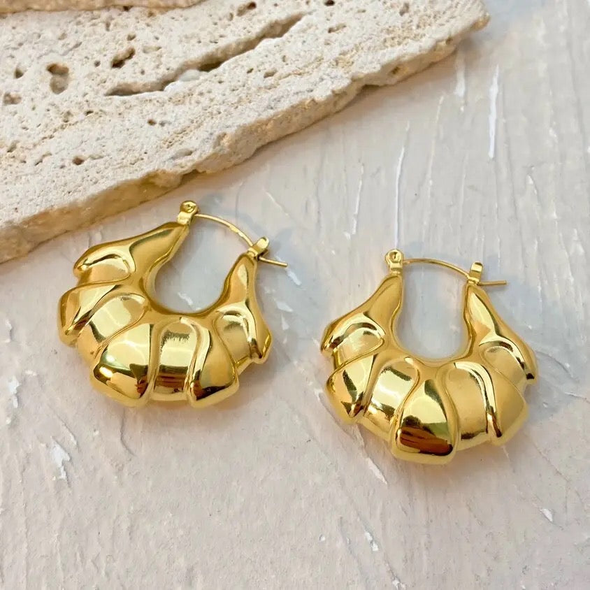 Lyric Vintage Hoop Earring