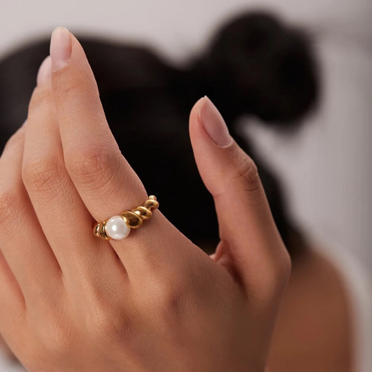 Lena Pearl Ring