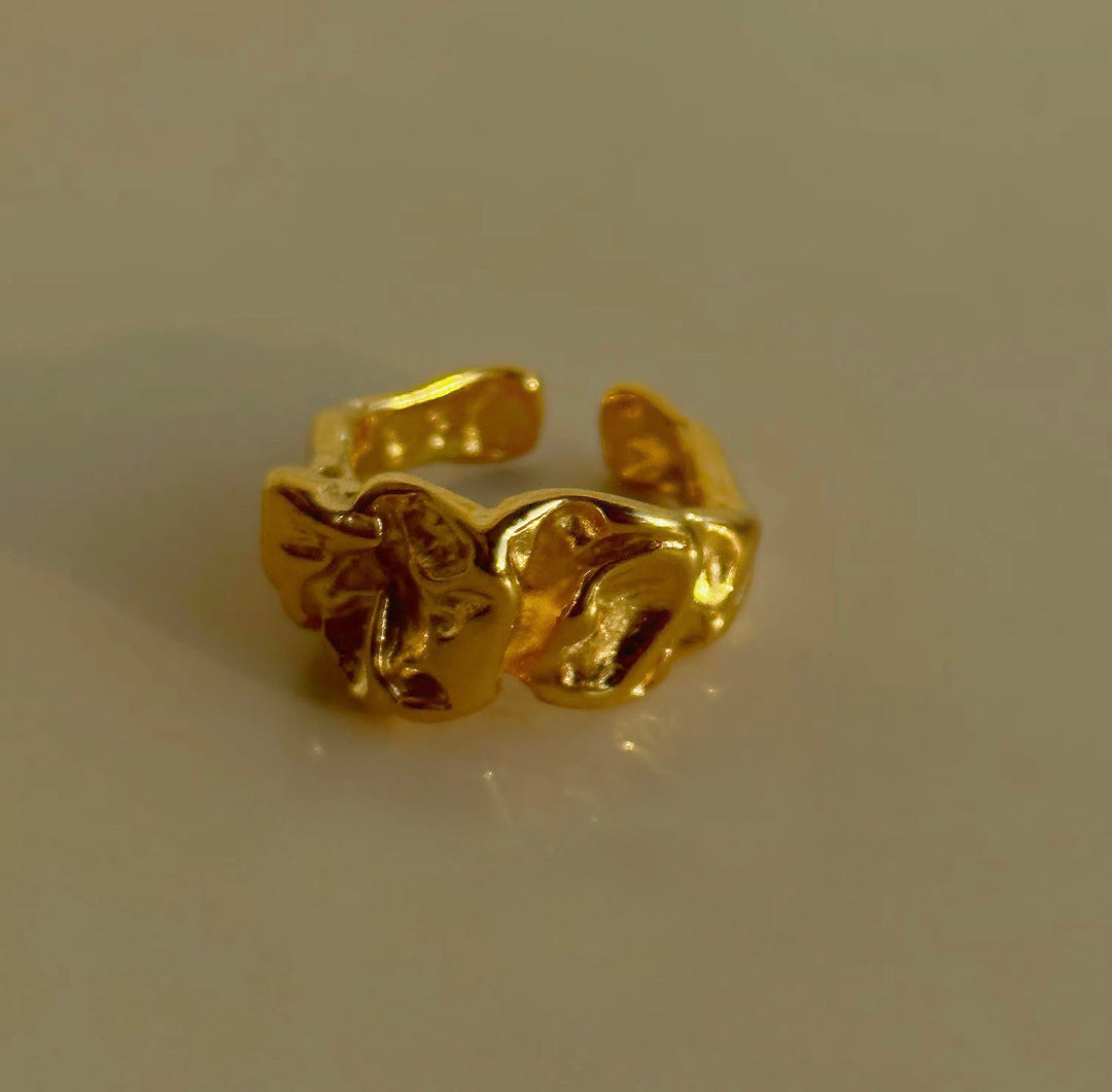 Maje Ring