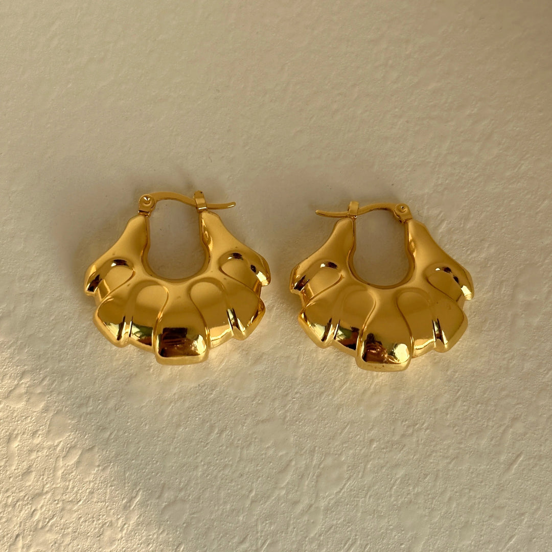 Lyric Vintage Hoop Earring