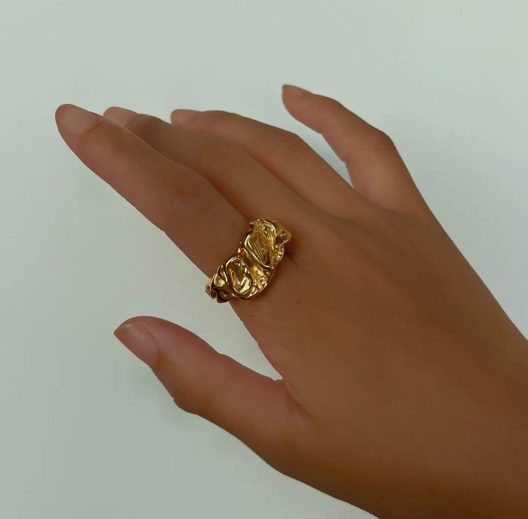 Maje Ring