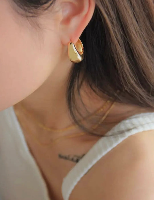 Kyra Hoop Earrings