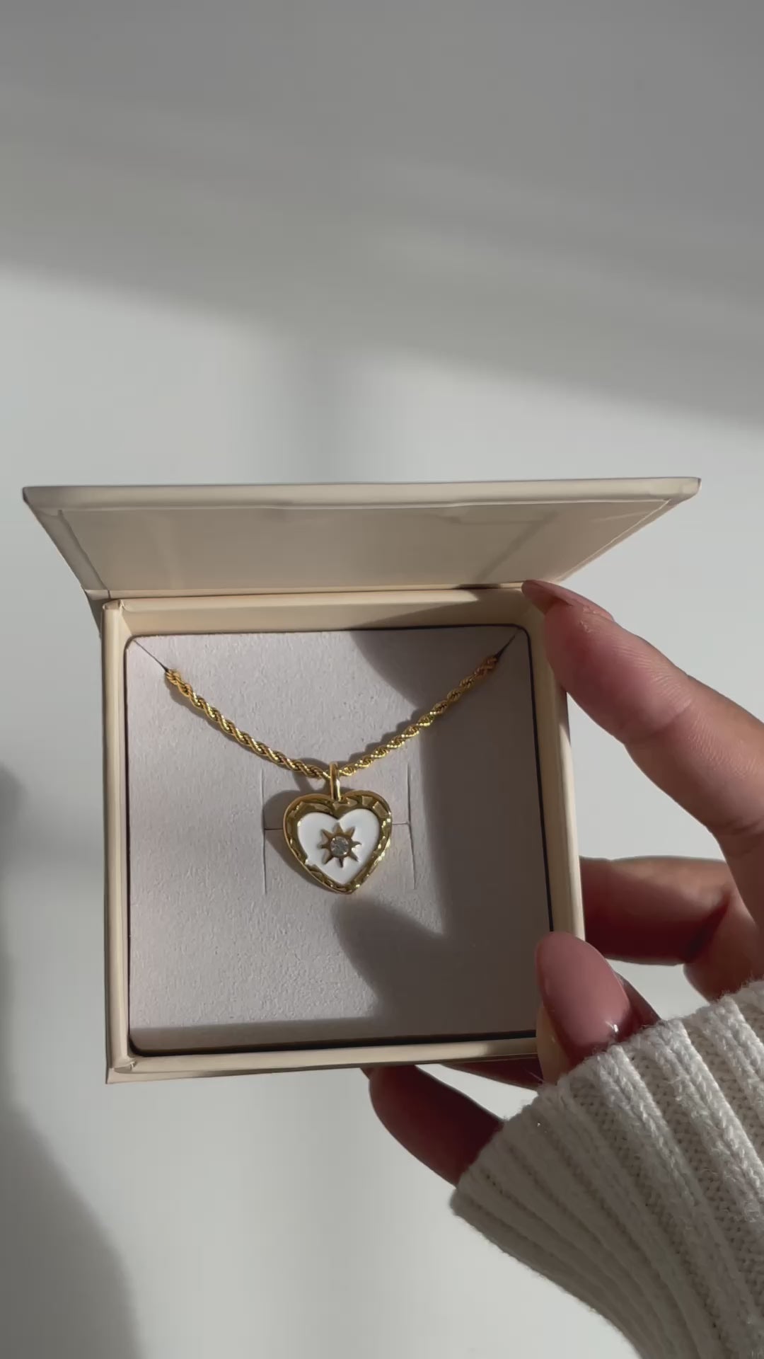 Vera Vintage Necklace